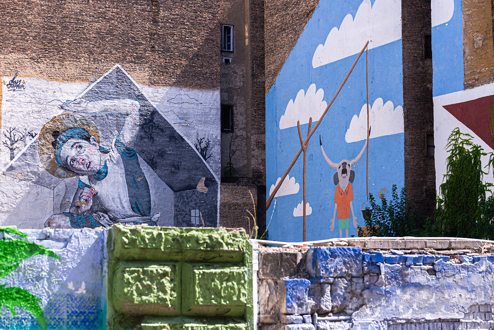 Alternative Street Art Walking Tour of Budapest
